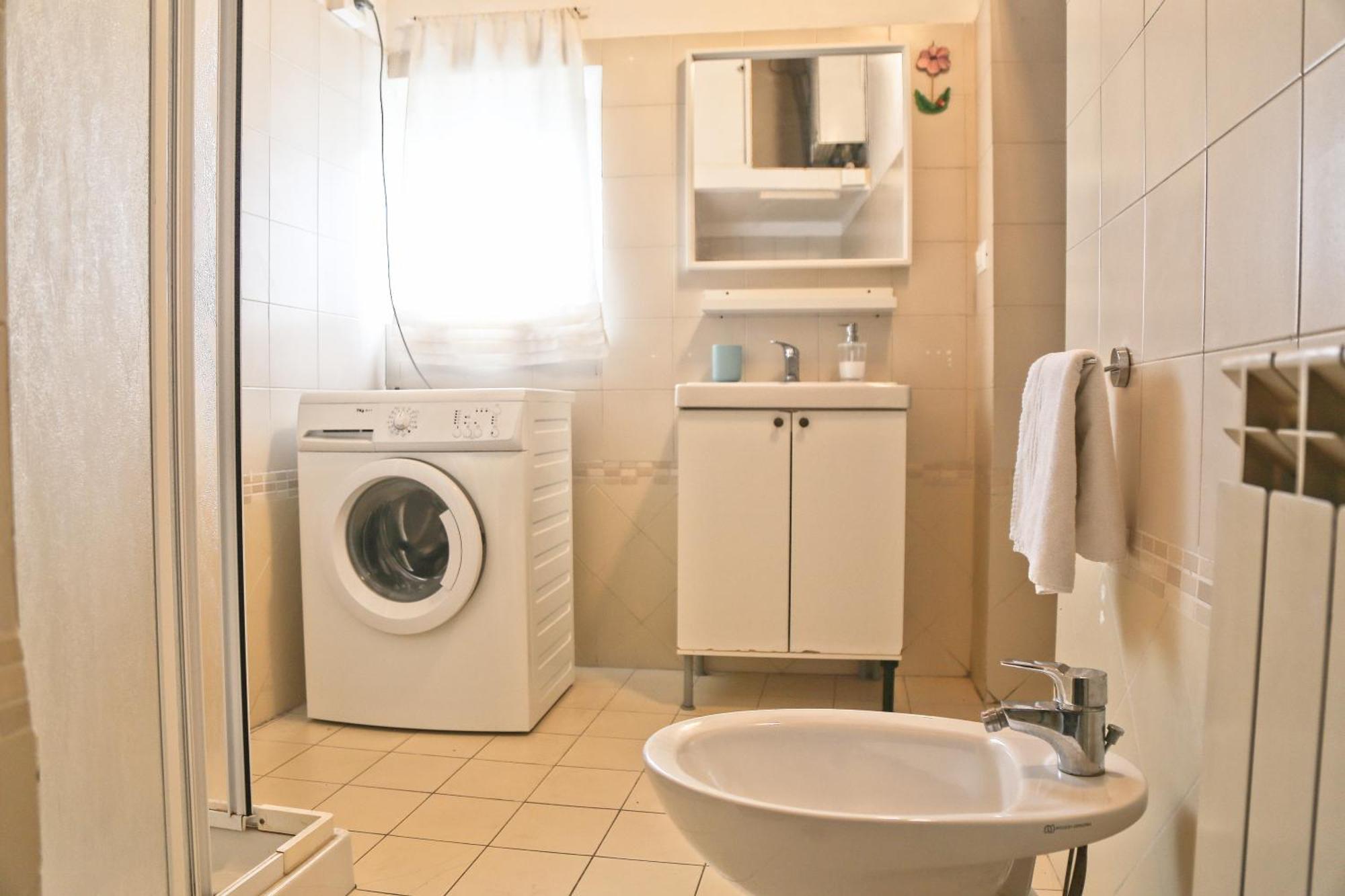 Agonigi Apartment Torre Di 比萨 外观 照片